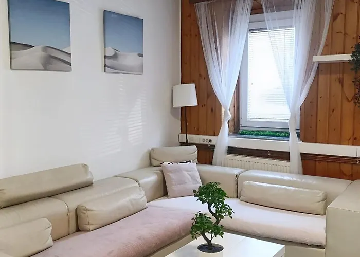 Apartment For Four People Romana