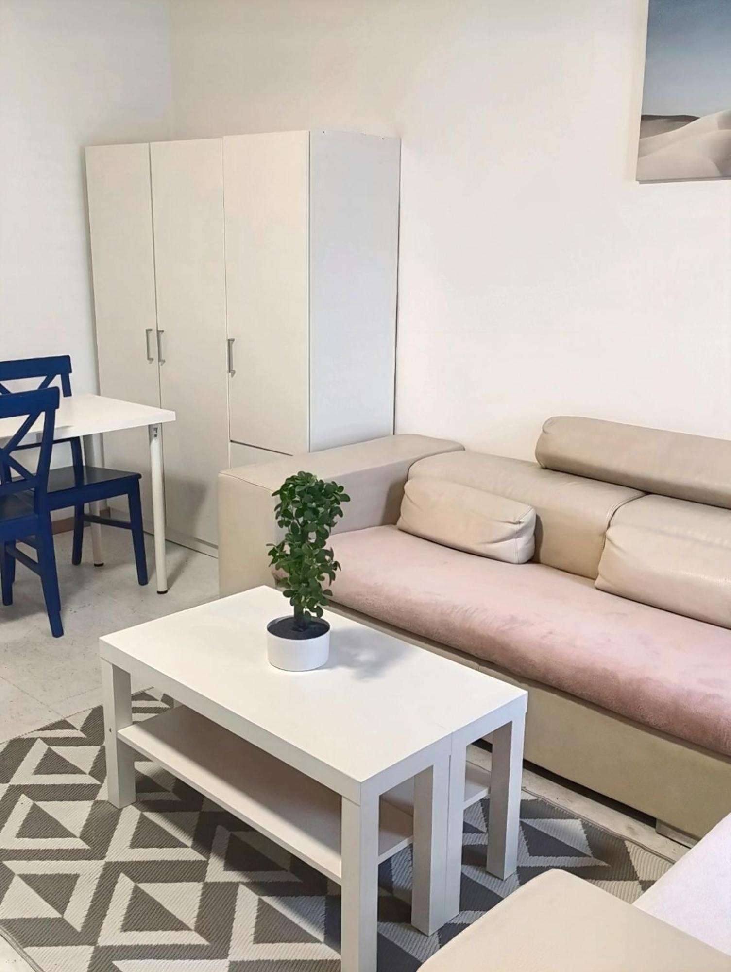 Apartment For Four People Romana *